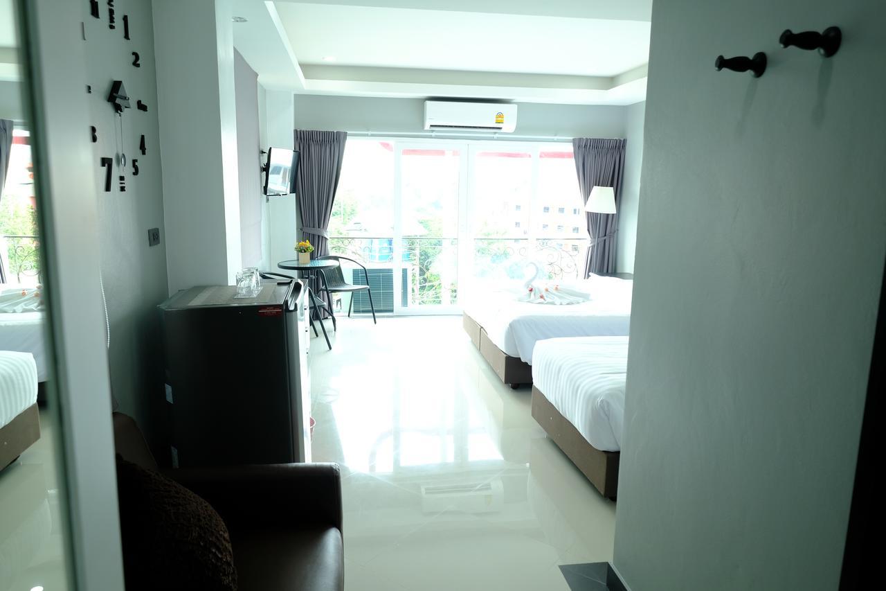 The Tung Hotell Pattaya Eksteriør bilde