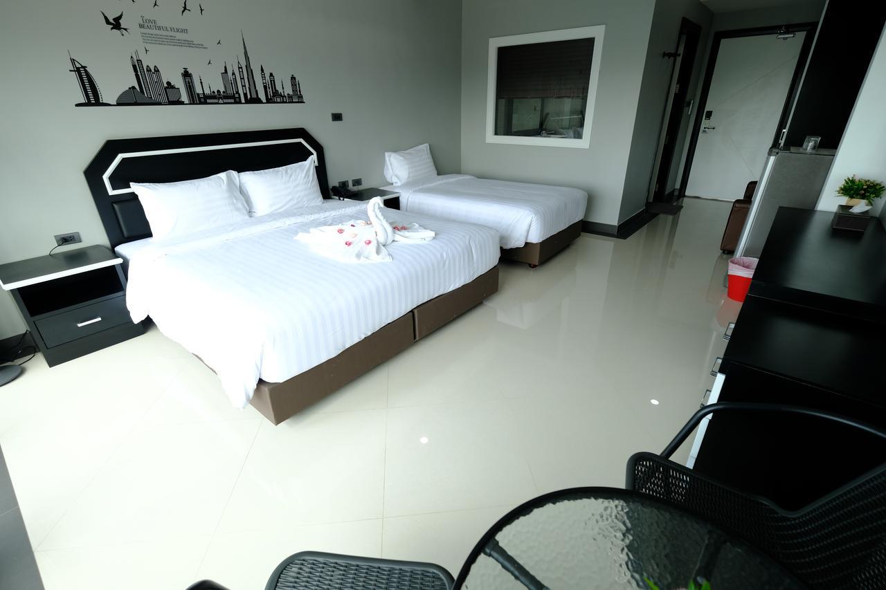 The Tung Hotell Pattaya Eksteriør bilde