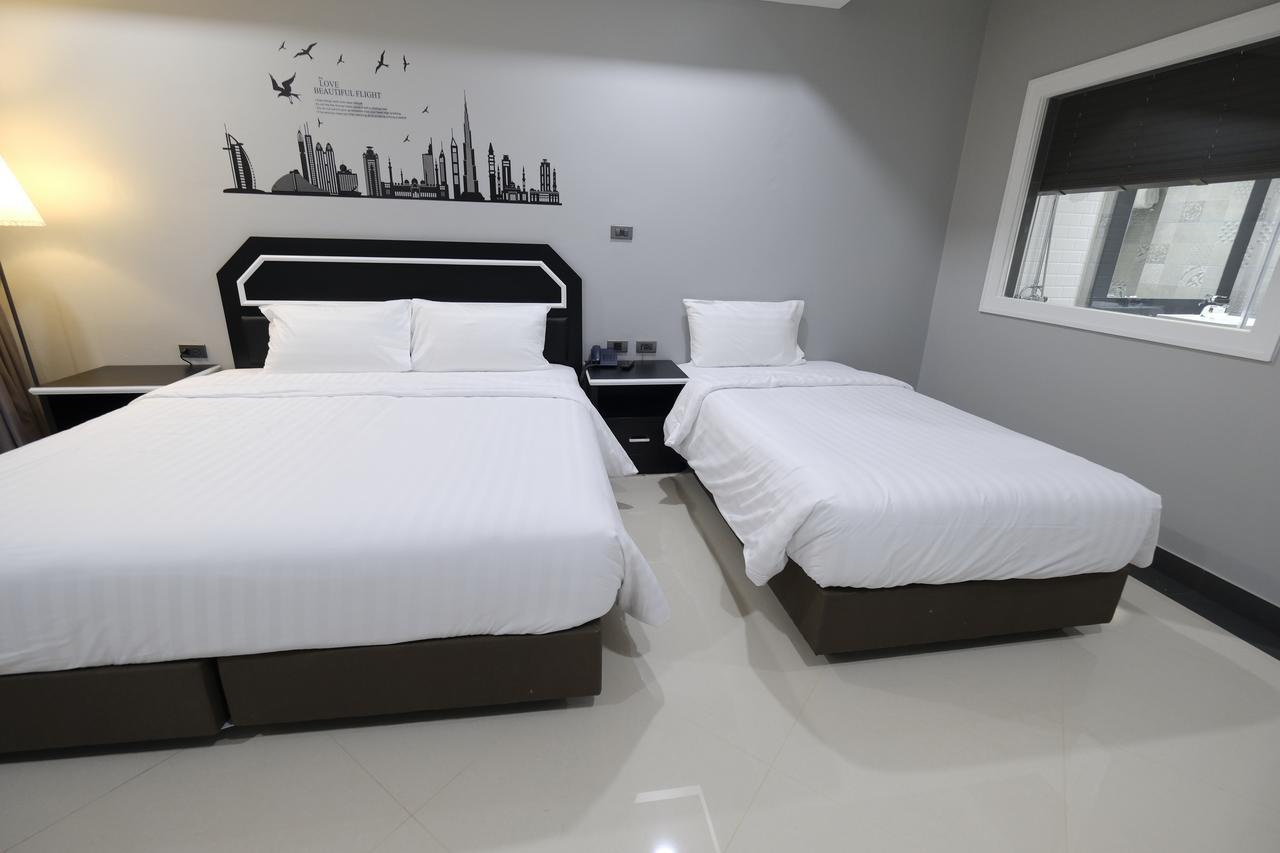 The Tung Hotell Pattaya Eksteriør bilde