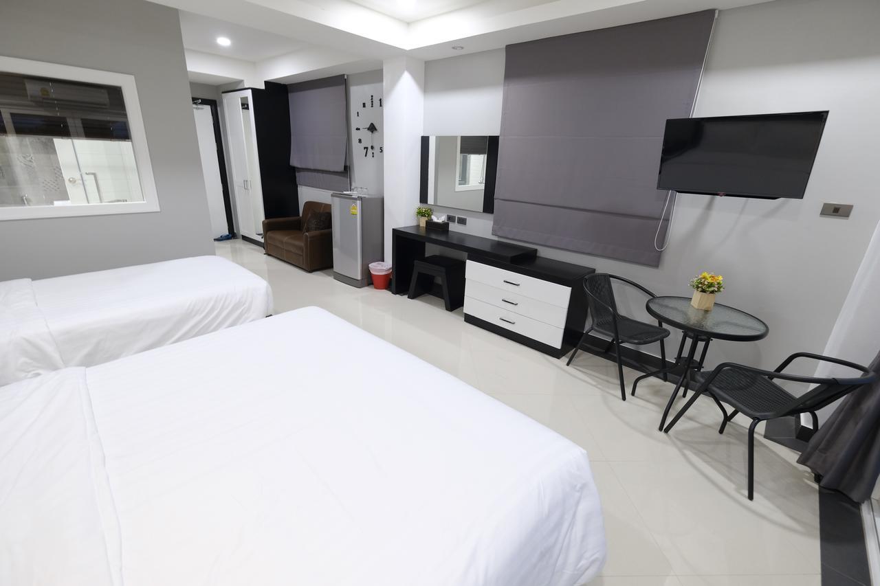 The Tung Hotell Pattaya Eksteriør bilde
